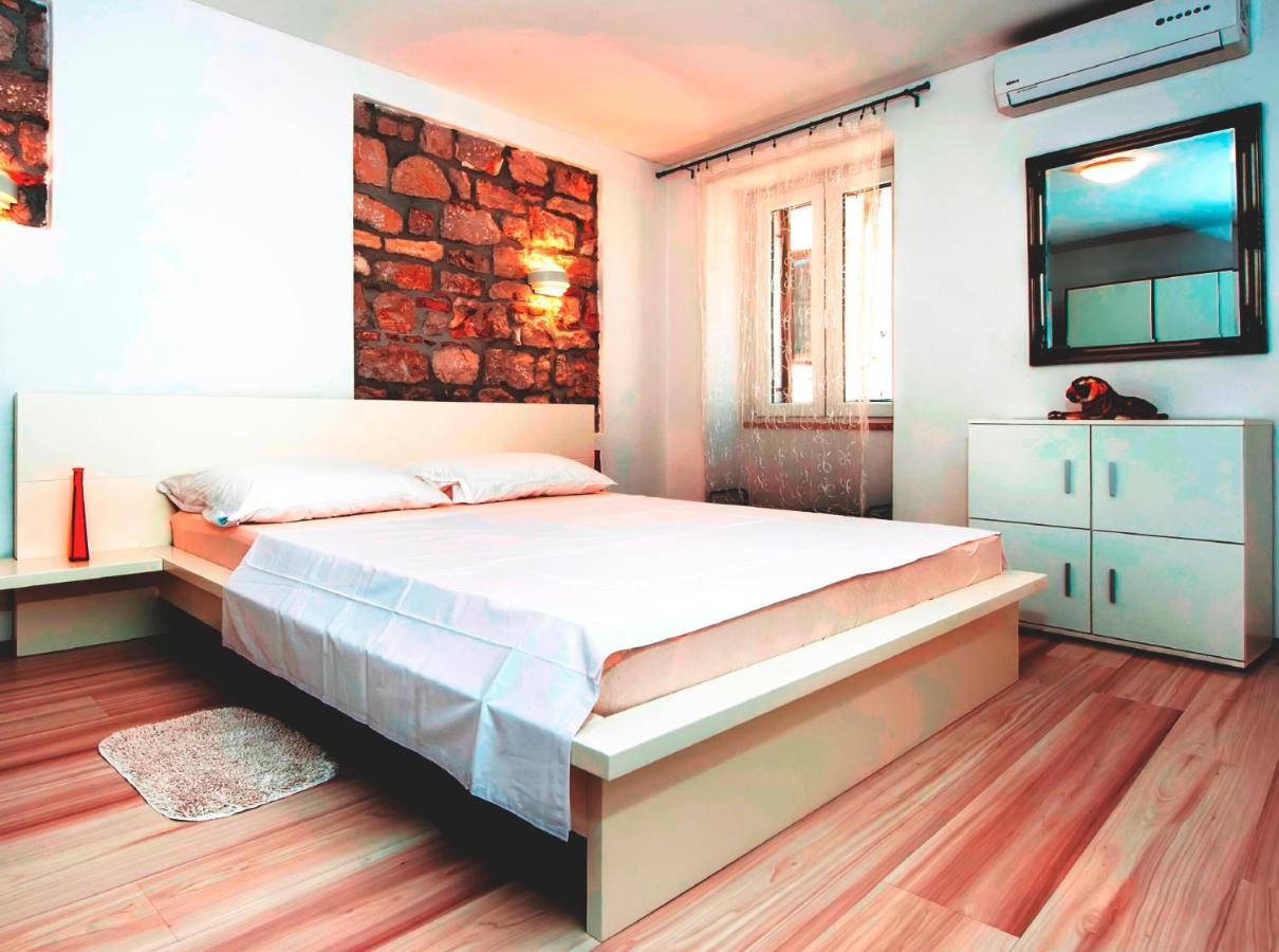 Augusta Apartment Rovinj Eksteriør billede