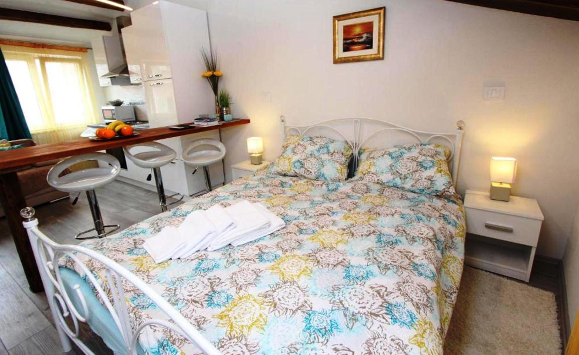 Augusta Apartment Rovinj Eksteriør billede